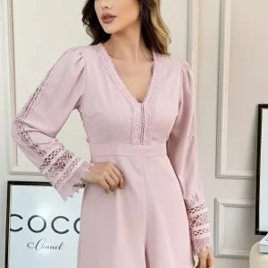 Bello Enterizo Corto con manga larga🤩.👍