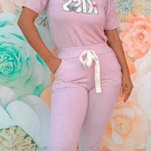 HERMOSO CONJUNTO DEPORTIVO