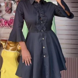 Hermoso Vestido corto con manga 3/4🥰.