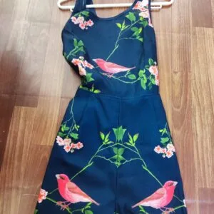 Hermoso Enterizo Corto.👍💋