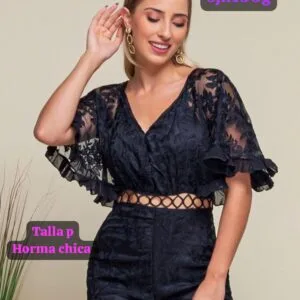Hermoso Enterizo Corto con Encaje⭐.👍