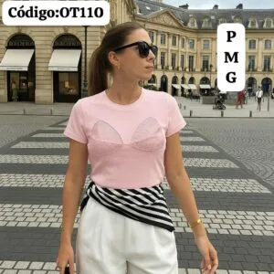 Hermosa Blusa con Pedrería💝.