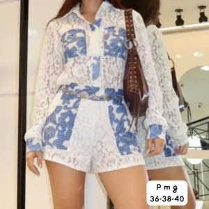 Hermoso Conjunto de Encaje Camisa Manga Larga y Short😍👍