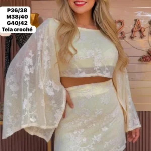 Hermoso Conjunto tipo Encaje Blusa con Manga y Falda Corto🤩👍