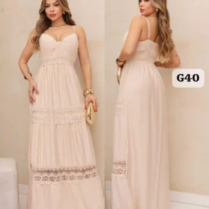 Hermoso Vestido Largo con Detalles de Encaje😘.👍